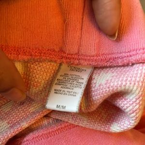 Size medium Victoria secret pjs (set)